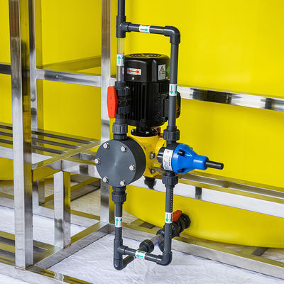 Hệ thống định lượng tự động PAC/PAM được tích hợp để hòa tan định lượng và khuấy