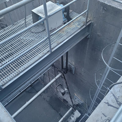 Máy cạo bùn kéo xích SS Máy cạo bùn tấm xích cho bể lắng