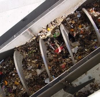 Băng tải trục vít màu trắng kẽm, Băng tải trục vít 250mm Silo