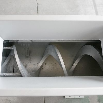 Thiết bị vận chuyển bùn hạt băng tải trục vít bằng thép cacbon nằm ngang 5t / h