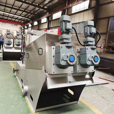 Máy khử nước bùn xoắn ốc 12m3 / H Thép không gỉ Than đá khử nước bùn