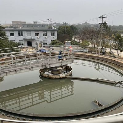Bể lắng bùn thiết bị quét bùn nửa cầu bằng thép không gỉ