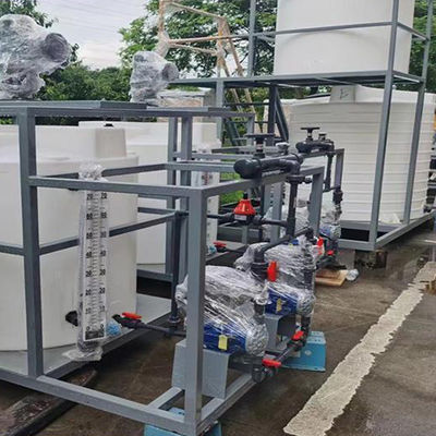 Hệ thống định lượng nước tuần hoàn làm mát bằng hóa chất tự động 5000l / H