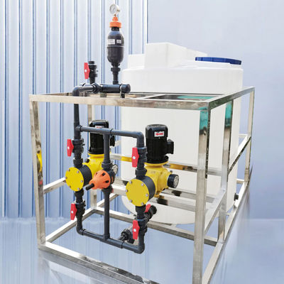 CE ISO 250L ~ 10000L Máy định lượng hoàn toàn tự động Hệ thống định lượng chất keo tụ PAC/PAM