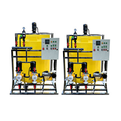 Máy định lượng hoàn toàn tự động 300L / H Coagulant Hệ thống định lượng PAM Chống ăn mòn