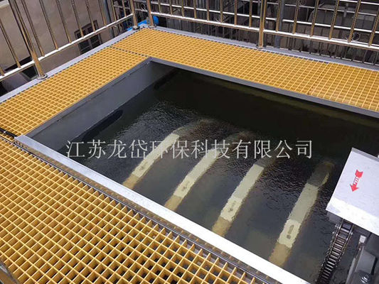 Bể xử lý nước thải màu trắng, Bộ lọc trống quay sợi