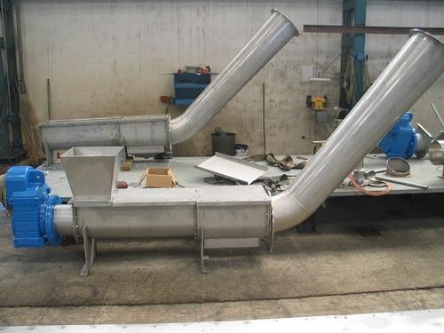 6,5m3 / h Hệ thống ép trục vít cho loại trục xử lý nước thải