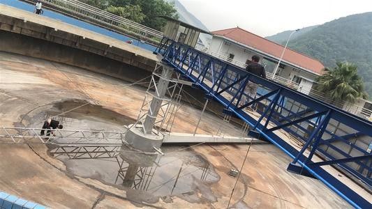 Thiết bị nạo bùn 20m