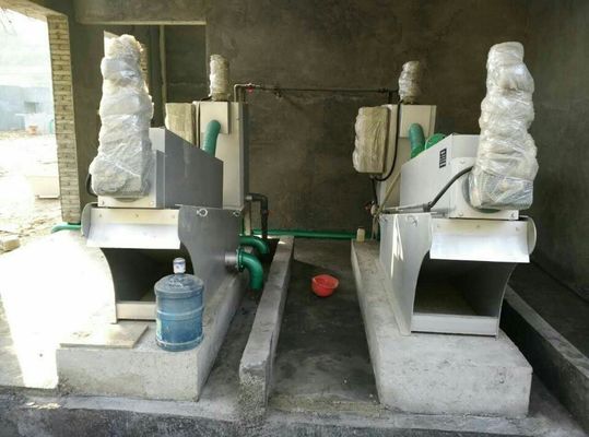 4,5m3 / h Máy ép bùn trục vít, Thiết bị khử nước bùn bằng hóa chất