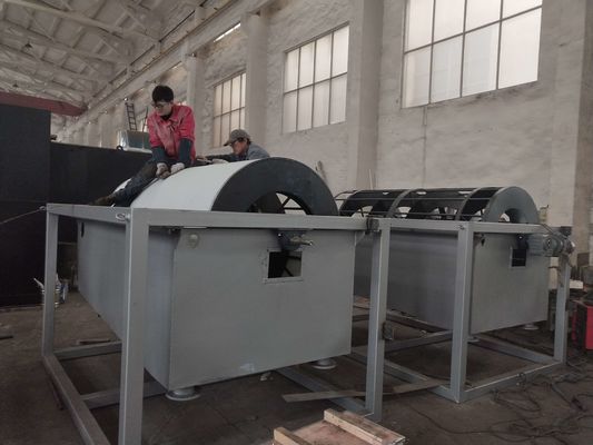 30m3 / h Máy làm dày trống quay Trục trục vít vòng quay