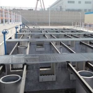 Xử lý nước thải màu trắng Bể lắng sơ cấp Làm sạch ngăn chặn bụi bẩn