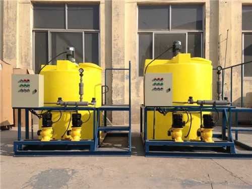 Đơn vị định lượng hóa chất chiết rót tự động Màu vàng 1000L / H