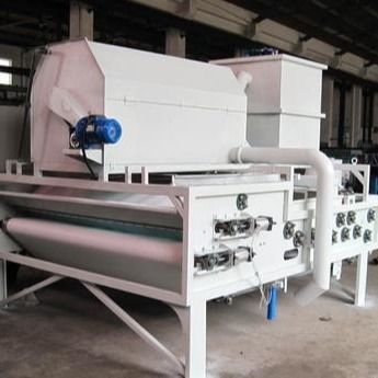 Máy làm dày vành đai trọng lực trống quay Máy ép bùn băng tải 500mm 5m3 / H